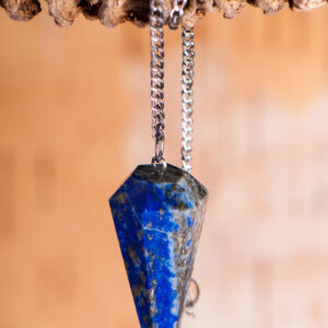 Pendel lapis lazuli, fasettslipad