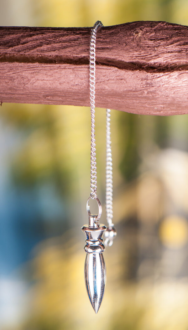 Pendel karnak av silverpläterad mässing, 40 mm