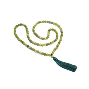 Mala Xinyi jade med tofs, 0,8 cm