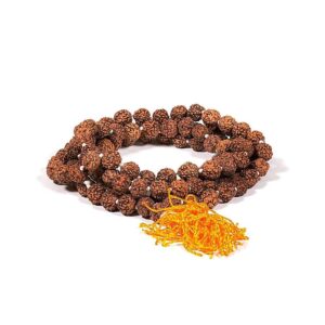 Mala Rudraksha 108 pärlor med orange tofs, 0,8 cm
